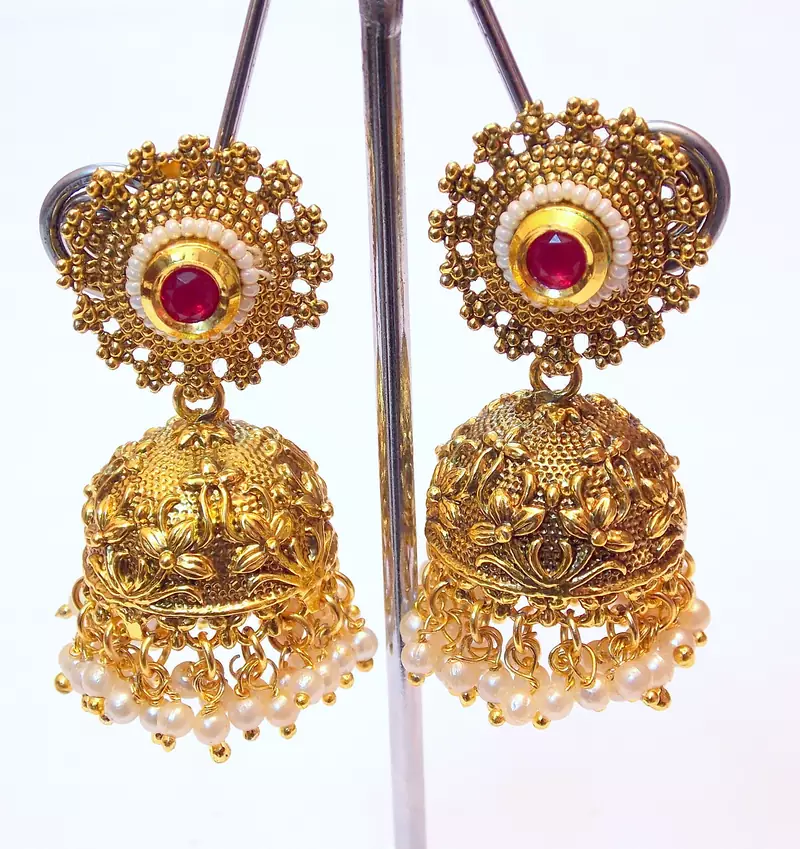 ETHNIC PEARL GOLDEN JHUMKI