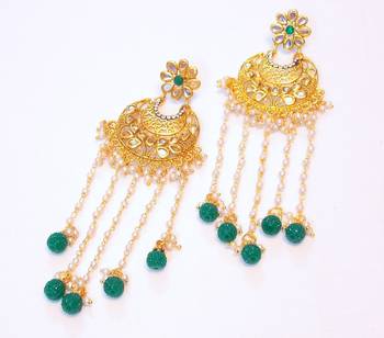 Beautiful Long Green Stone Stud Ring 1