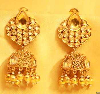 Antique Gold Look Kundan Fine Jhumka'S 1