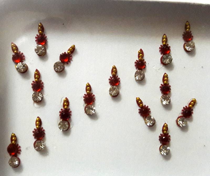 Buy tiny long bindi