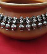 Oxidized neck piece