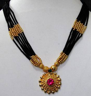 Golden pendant nice mangalsutra necklace 1