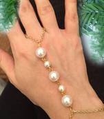 Pearl golden Chain Exclusive designer classic pretty haathful