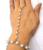 Pearl golden Chain Exclusive designer classic pretty haathful