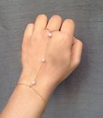 Pearl golden Chain Exclusive designer classic pretty haathful