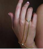 Pearl golden Chain Exclusive designer classic pretty haathful