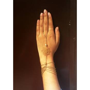 Pearl golden Chain Exclusive designer classic pretty haathful 1