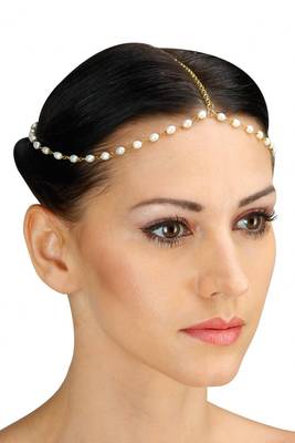 Exclusive Elegant Chained Maangt- Tikka 1