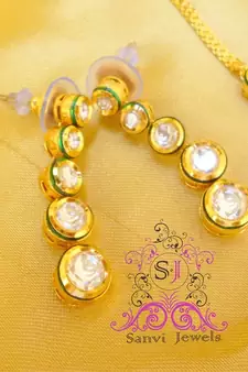 Single Line Kundan Meenakari Necklace