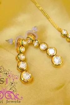 Single Line Kundan Meenakari Necklace