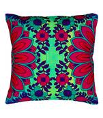Blooming flower motif cushion cover