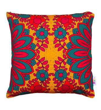 Splendid flower motif cushion cover 1