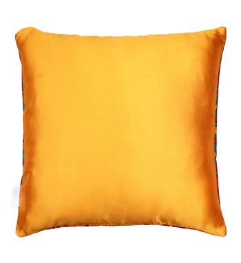 Splendid flower motif cushion cover 2