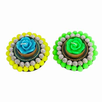 Trendy set of floating diyas 1