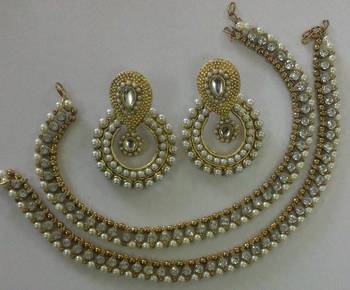 Designer Bollywood Pearl Earings with Traditional Anklets 1