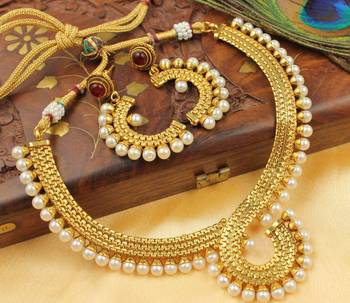 Beautiful Antique Necklace Set 1
