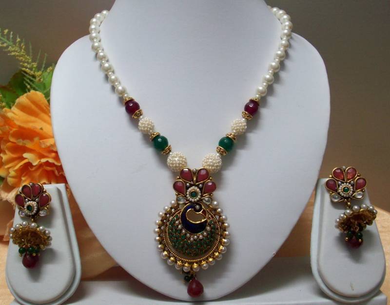 Necklace Set Antique Peacock Pendant (Locket )