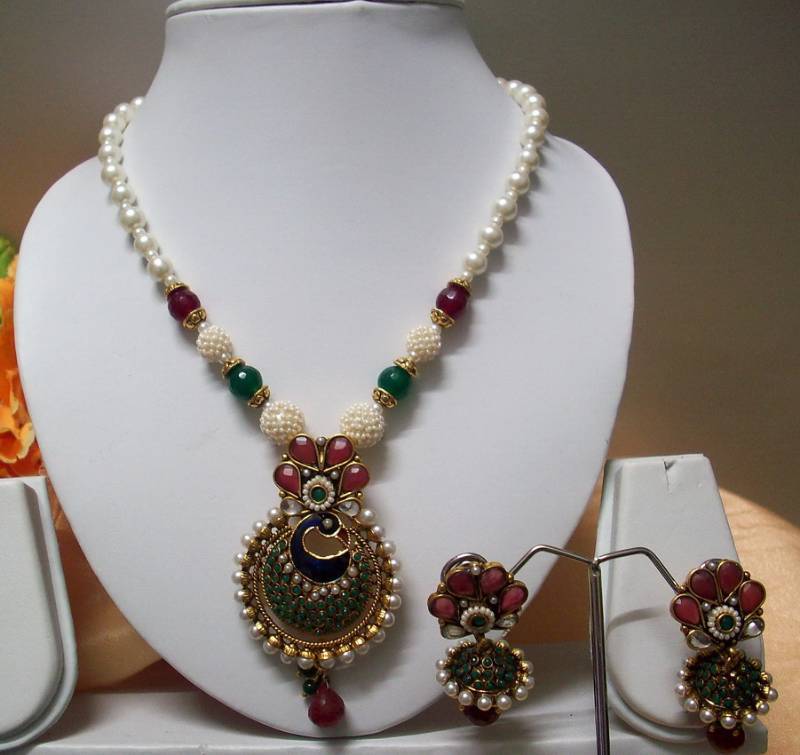Necklace Set Antique Peacock Pendant (Locket )