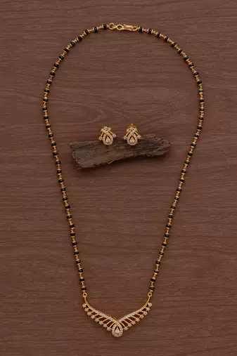 Crystal mangasutra short with diamond pendant and matching earrings on egram gold