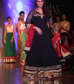 Huma qureshi bollywood replica suit