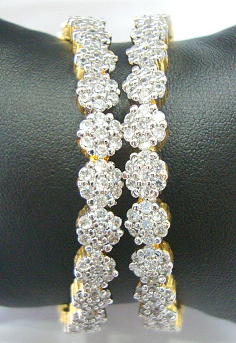 7 Stones Flower Zerkon Stones Setted 2 Pics Bangles