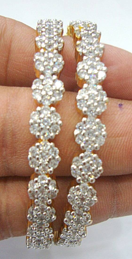 7 Stones Flower Zerkon Stones Setted 2 Pics Bangles