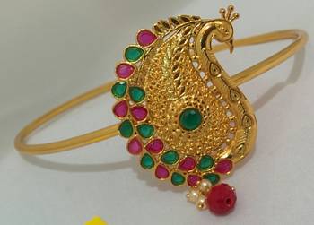 Ruby Adjustable Bajuband 1