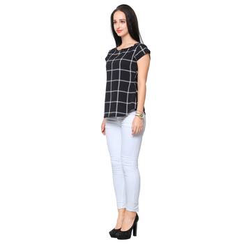 Black crepe printed stitched top 2