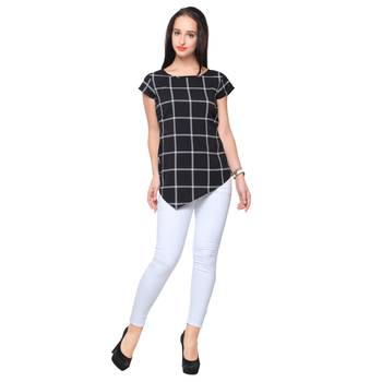 Black crepe printed stitched top 1