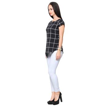 Black crepe printed stitched top 2