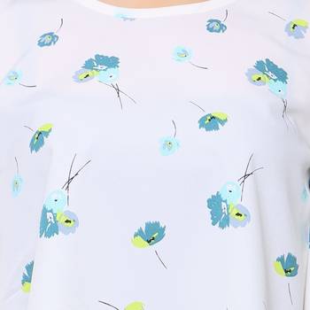 White crepe printed stitched top 3