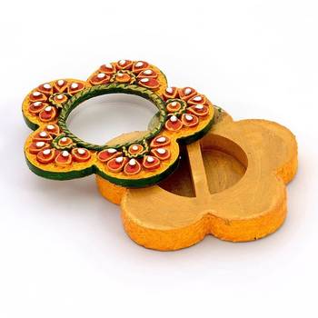 Exclusive kundan meenakari flower container 1