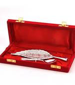 Silver polished leaf shape brass freshener set