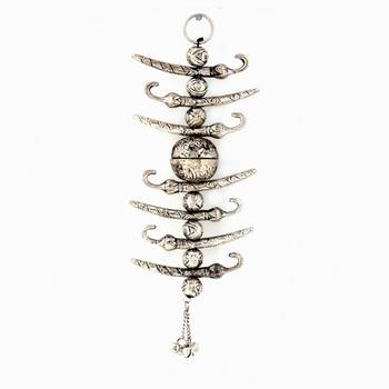 Lemon chilly wall door hanging in white metal 1