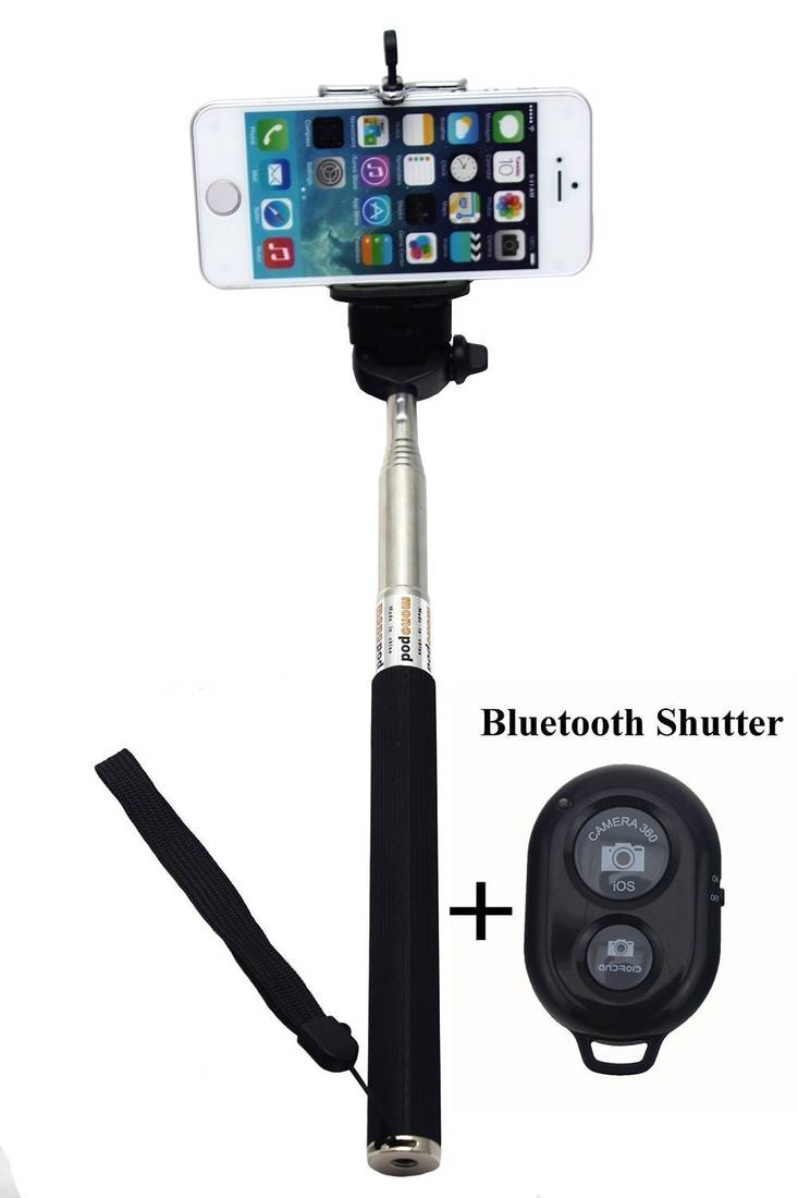 Black metal and plastic selfie stick