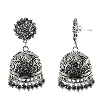 Black Beaded Jewellery Jhumkas 1