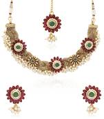 Gold pearl necklace-sets
