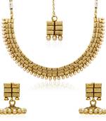 Gold pearl necklace-sets