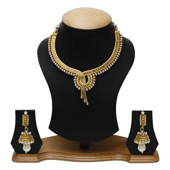 Gold pearl necklace-sets 3