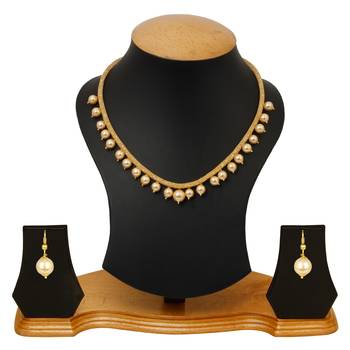 Gold pearl necklace-sets 3
