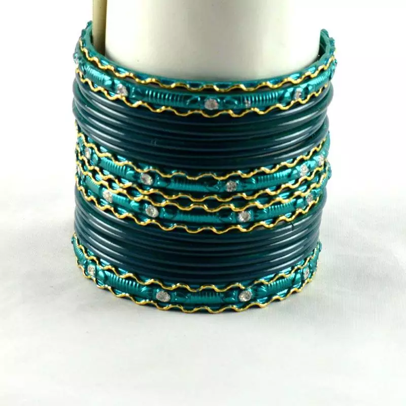 Hvm Alluring Metal Bangles