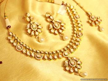 Kundan Meenakari Fusion Necklace Set 1