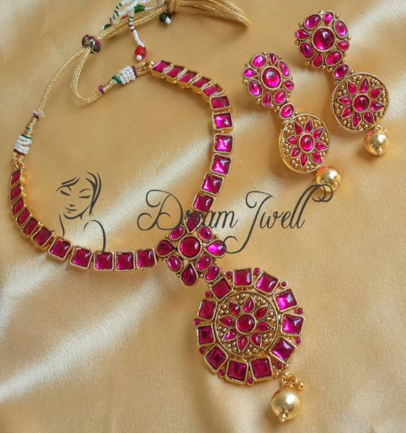 Gorgeous Unique Royal Kemp Necklace Set