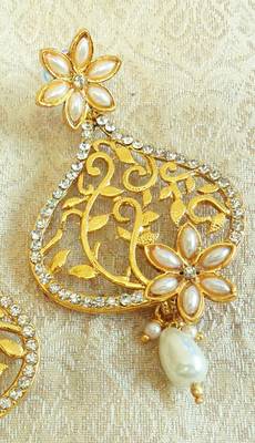 White gold plated danglers drops 2