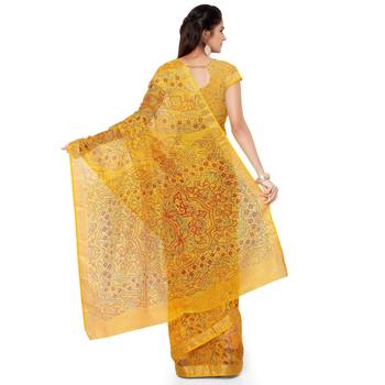 Yellow printed silk saree with blouse 3