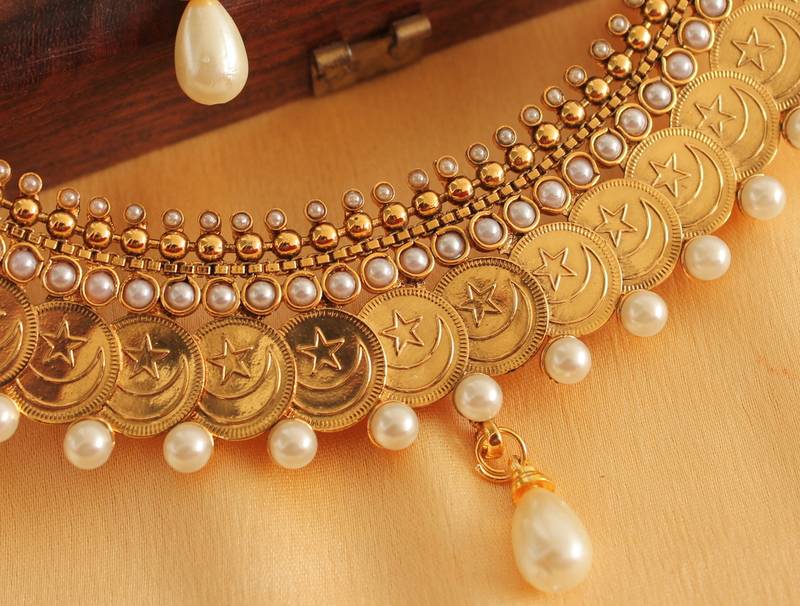 Awesome Jama Masjid Coin Necklace Set