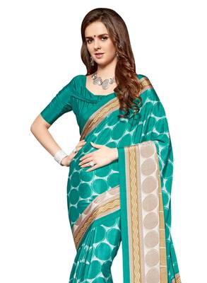 Green printed crepe saree with blouse 2