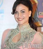 Elli Avram In Pink Anarkali Suit