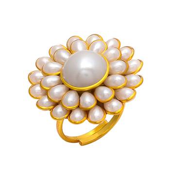 White Pearl Pacchi Work Ring 1