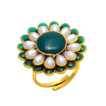 Green White Emerald Pearl Pacchi Work Ring 1
